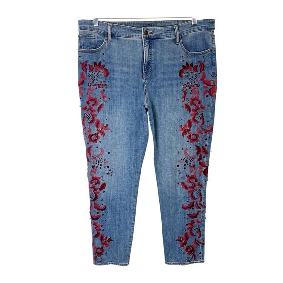 Chicos Girlfriend Slim Leg Ankle Jeans Women’s Size 3.5 US 18 Embroidered Beads - Picture 1 of 10